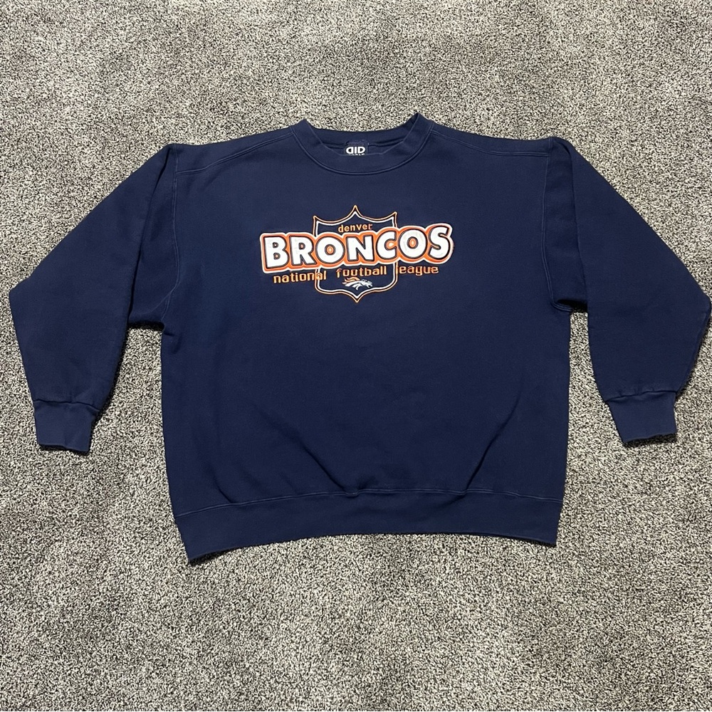 Vintage Denver Broncos Embroidered Logo Mens XL Blue Crew Neck Sweatshirt